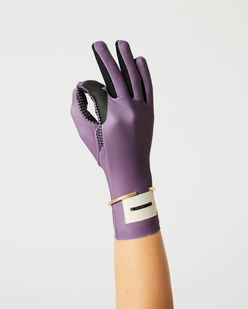 Mid-season gloves