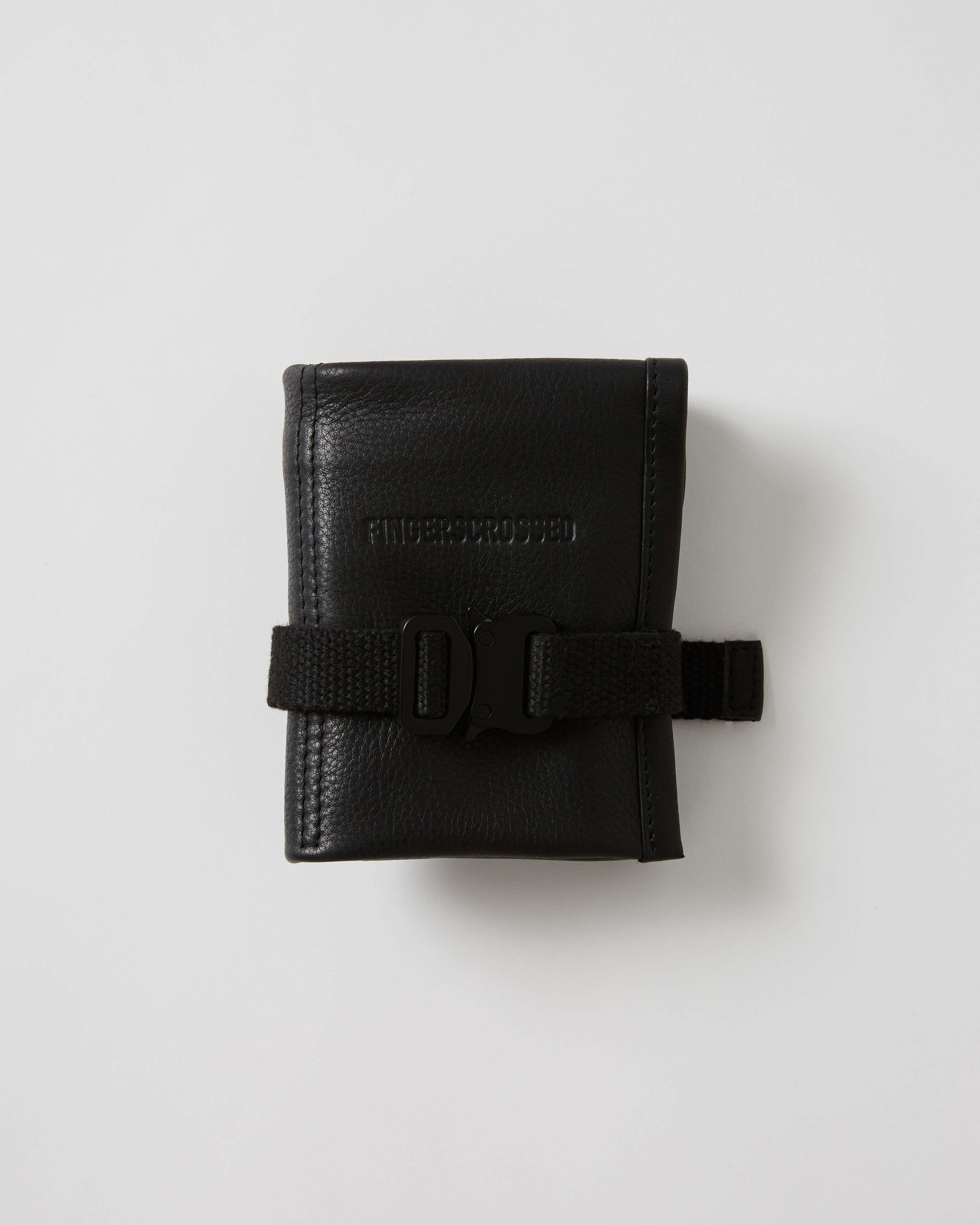 FINGERSCROSSED Leather Tool Roll detail