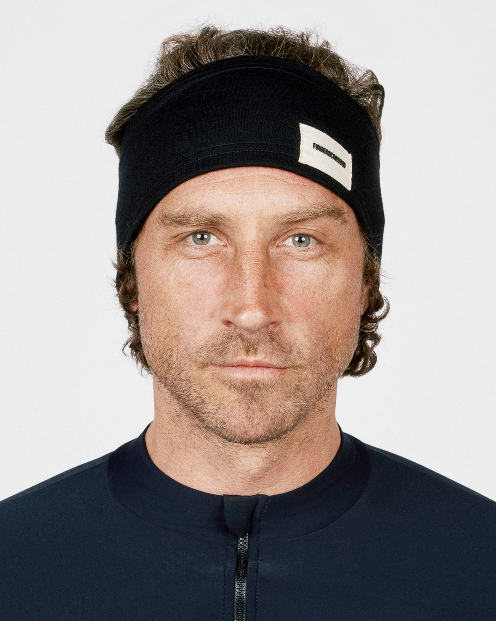 FINGERSCROSSED Headband Black on model